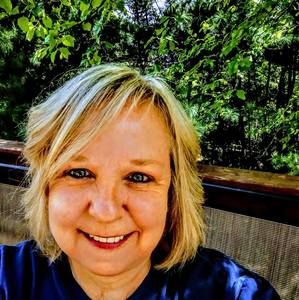 Meet your Posher, Heidi